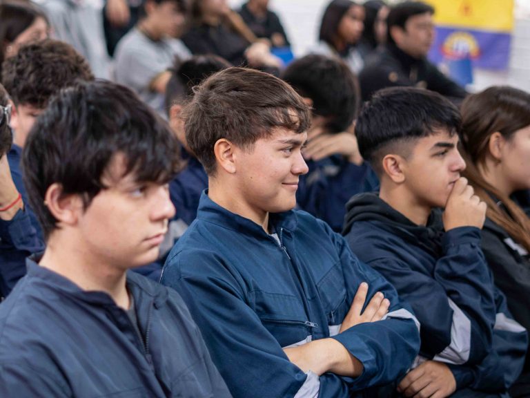 charla liceo bicentenario ignacio domeyko