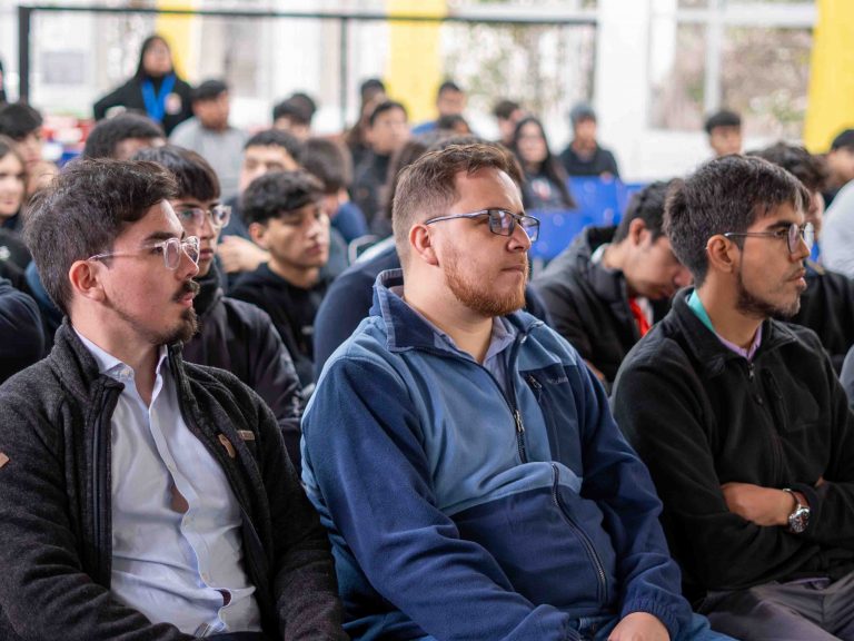 charla liceo bicentenario ignacio domeyko