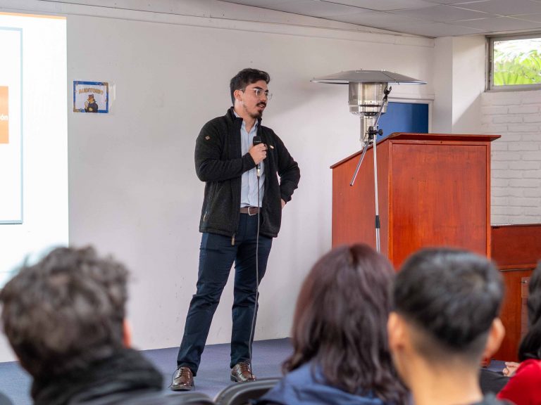 charla liceo bicentenario ignacio domeyko